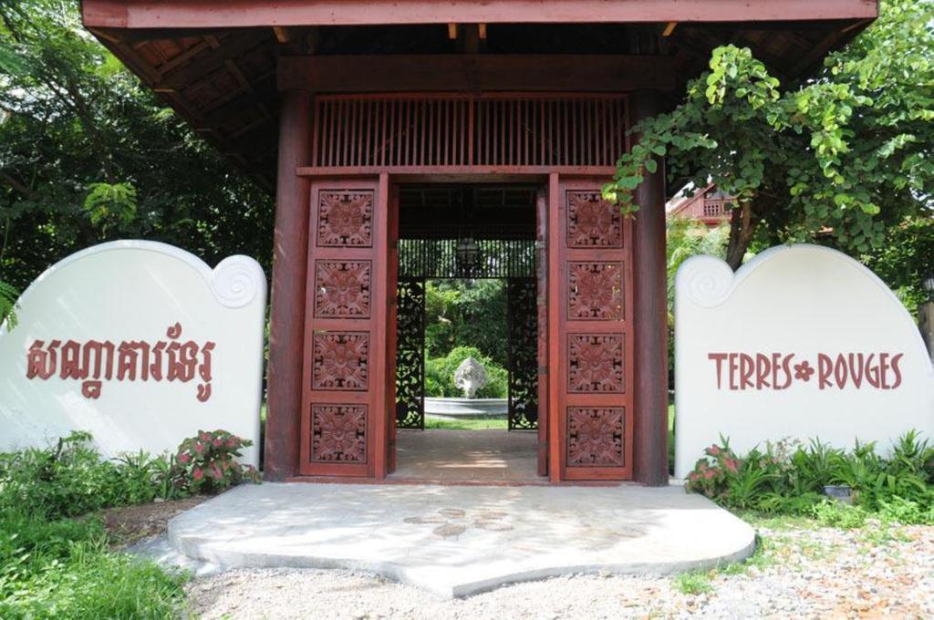 Terres Rouges Lodge Banlung Exterior foto